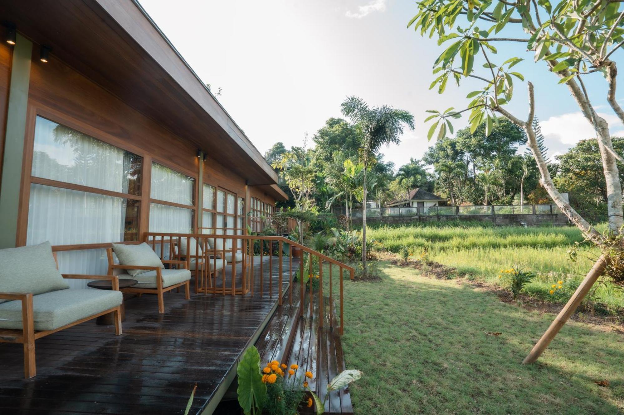 Gruen Canggu Garden Hotel Sempidi Exterior photo